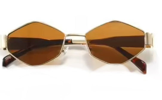 Chic Metal Rhombus Sunglasses – UV400 Sun Protection