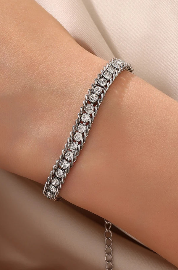 Chain inspired Tennis Bracelet