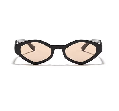 Chic Black Cat Eye Sunglasses – UV400 Sun Protection